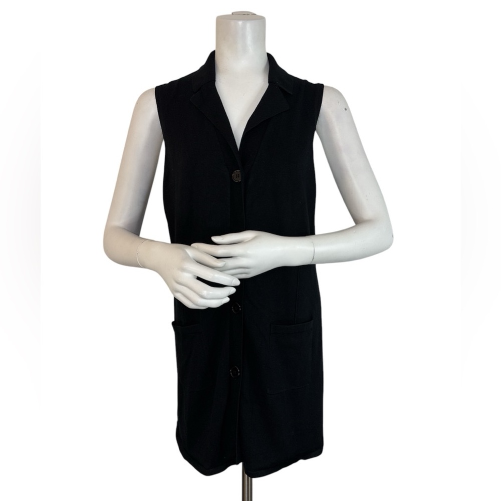 Black Sleeveless Women's vest - Picture 1 of 4